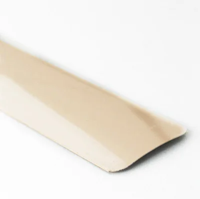 Beige lambrequinmönster